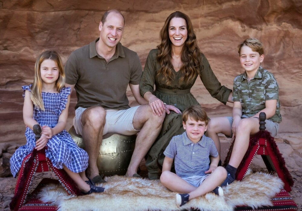 Modul inedit prin care Prințul William și Kate vor sărbători 14 ani de la nuntă. Imagini de colecție de la celebrul eveniment - Imaginea 31