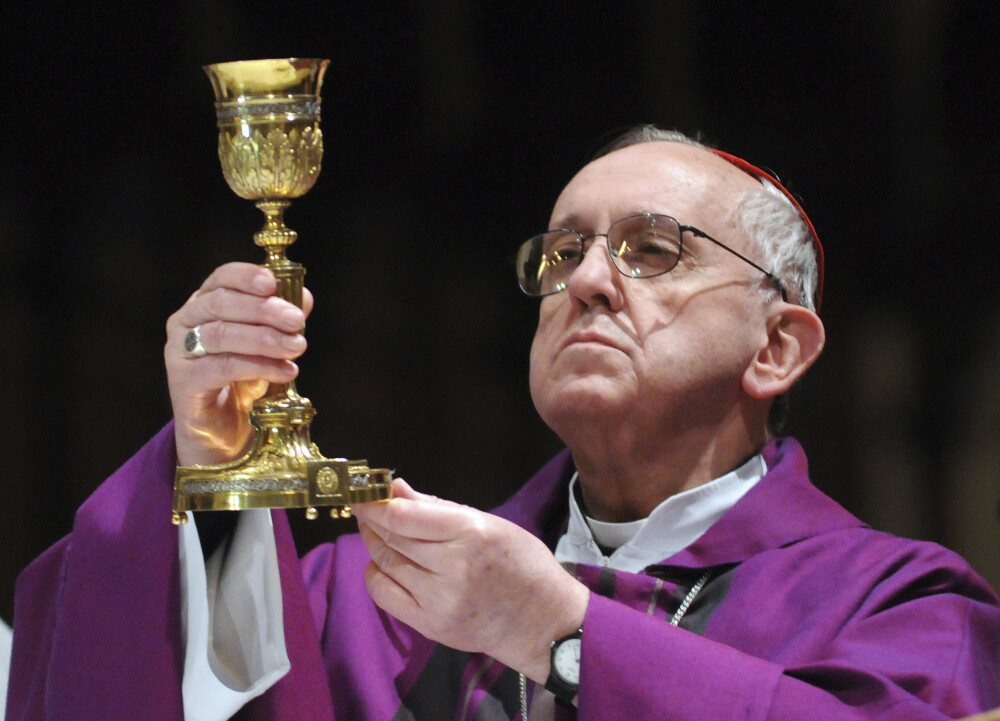 Jorge Bergoglio e Papa Francisc. Povestea cardinalulului remarcat prin modestie si conservatorism - Imaginea 3