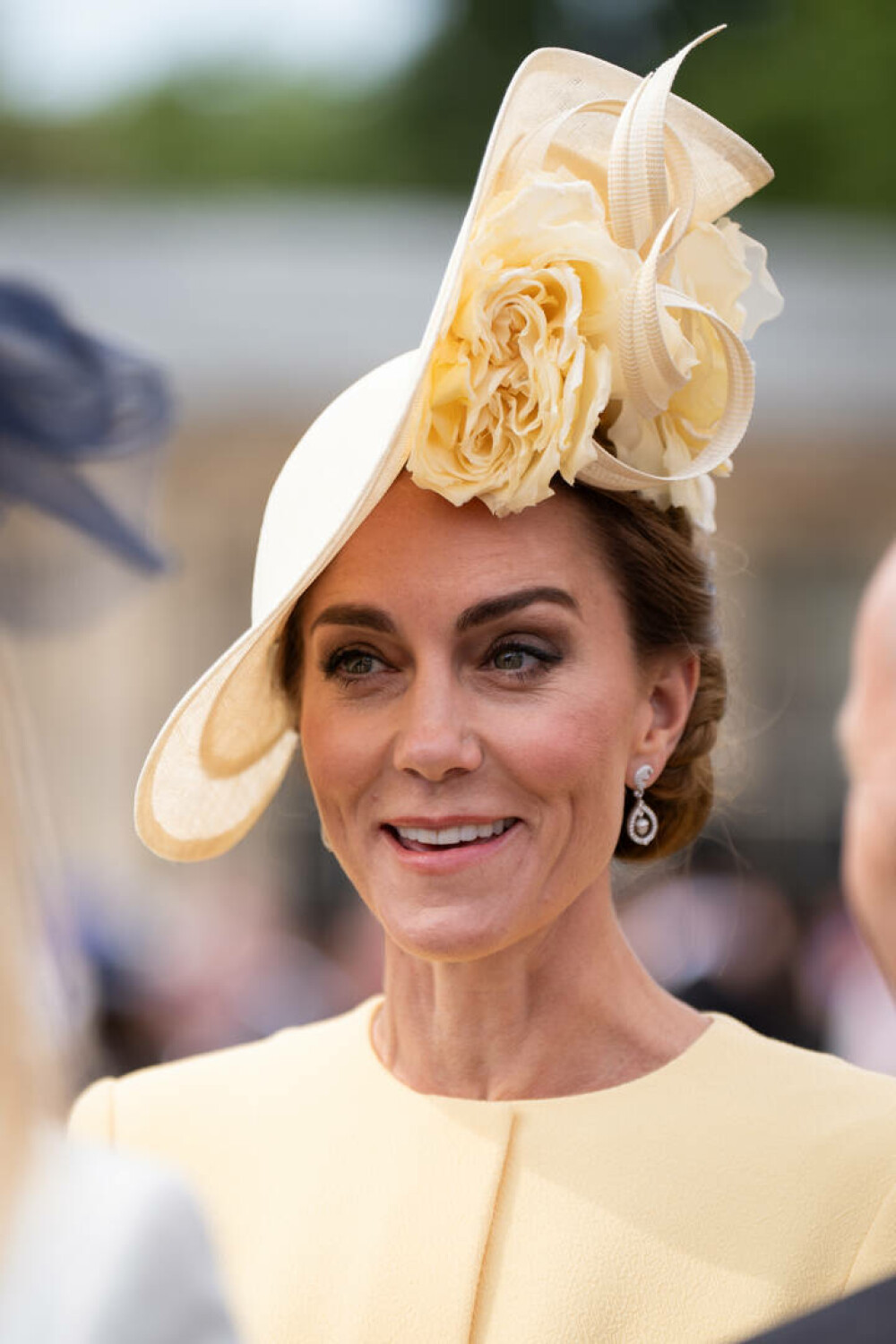 Prințesa Kate, apariție plină de eleganță la petrecerea din grădina Palatului Buckingham după 2 ani de absență. GALERIE FOTO - Imaginea 13
