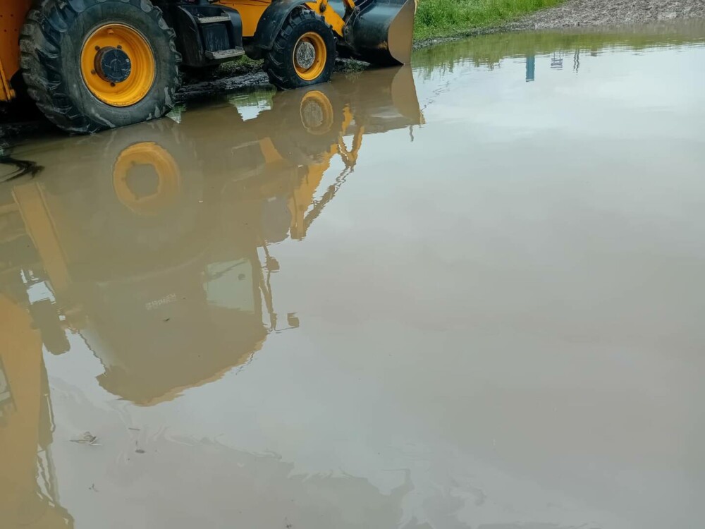 Infotrafic: Restricţii de circulaţie în judeţele Covasna, Galaţi, Harghita şi Braşov, din cauza precipitaţiilor abundente - Imaginea 6