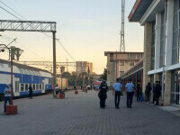 Un constănțean cu berea în mână a bătut doi polițiști chiar în secția de poliție