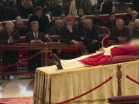 Papa Benedict al XVI-lea