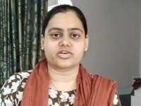 studenta zbor india
