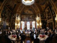 Imagini spectaculoase de la dineul regal al liderilor NATO. Ce au mâncat oamenii cu bugete de apărare de 1.400 mld. $ | FOTO