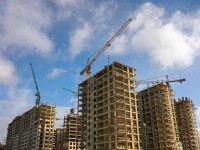 bloc in constructie