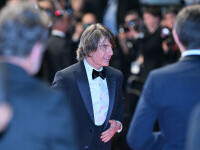 Tom Cruise